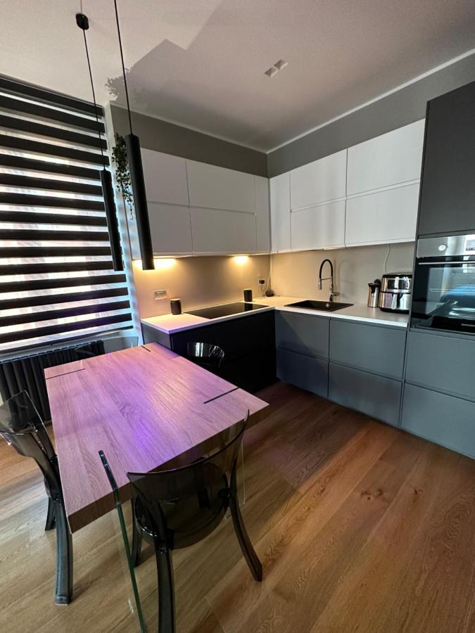 Lr Deluxe Apartments - Fondazione Prada - Metro M3 ミラノ エクステリア 写真