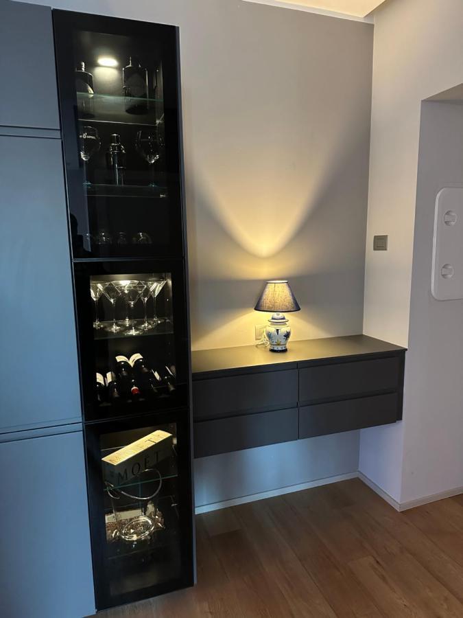 Lr Deluxe Apartments - Fondazione Prada - Metro M3 ミラノ エクステリア 写真