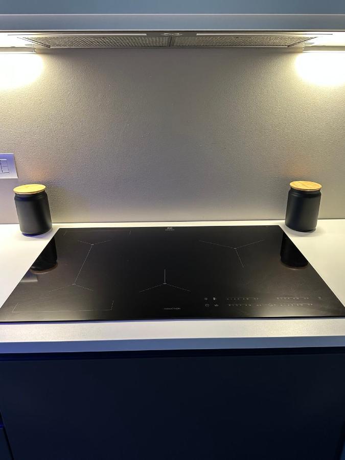 Lr Deluxe Apartments - Fondazione Prada - Metro M3 ミラノ エクステリア 写真