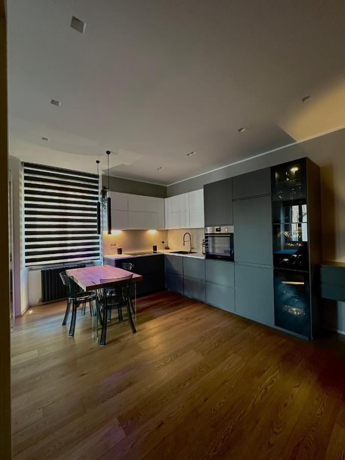 Lr Deluxe Apartments - Fondazione Prada - Metro M3 ミラノ エクステリア 写真