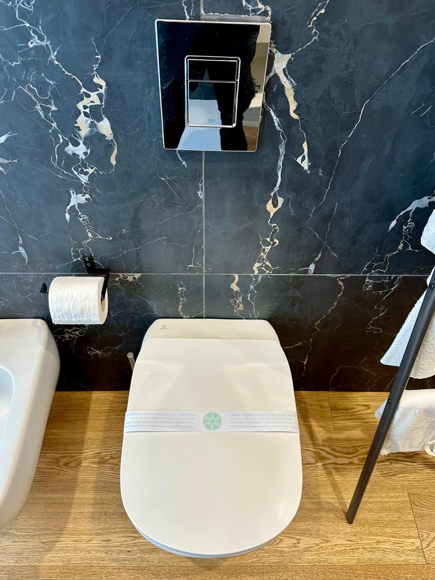 Lr Deluxe Apartments - Fondazione Prada - Metro M3 ミラノ エクステリア 写真